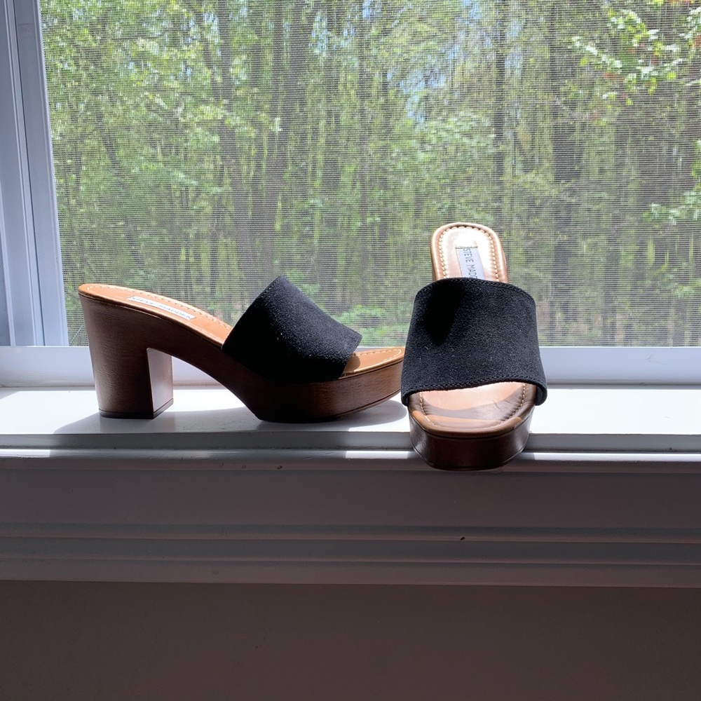 Steve Madden sandals